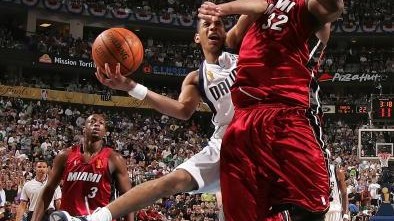 猛龙主场26分大胜锁定直通季后赛，热火连续四年附加赛阴云不散