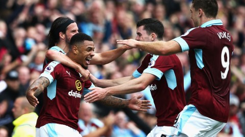 经搜索，目前没有找到“根伊斯坦布尔”这支球队与伯恩利在2026年4月13日（今日）或近期的比赛信息。搜索结果显示，近期两队各自均有比赛，但没有直接对阵记录：